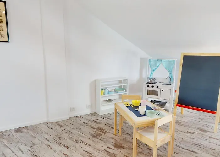 Le Cocon Colmarien - Proche Centre Et Gare - Stationnement Gratuit - 10 Personnes Daire